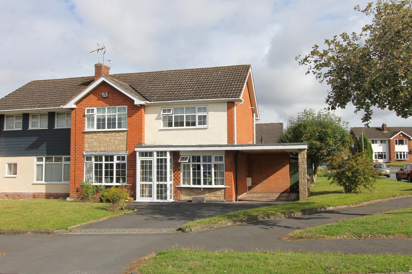 Lychgate Avenue, Pedmore, Stourbridge, DY9