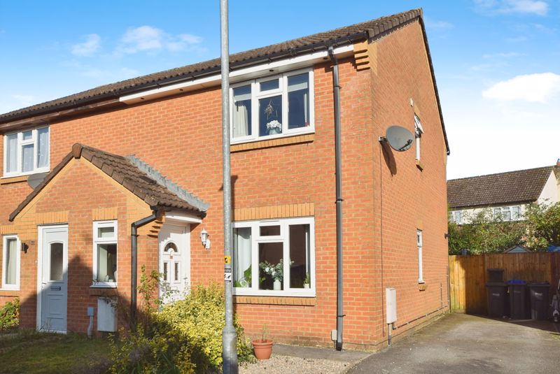 Cooks Close, Salisbury ***video Tour***