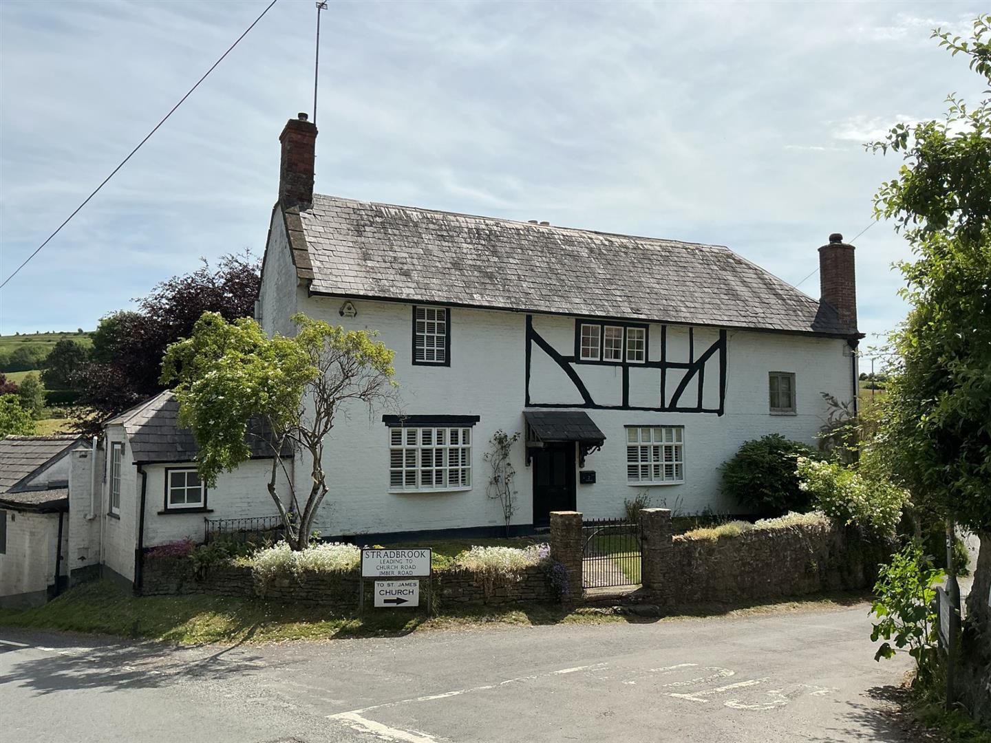 Stradbrook, Bratton, BA13
