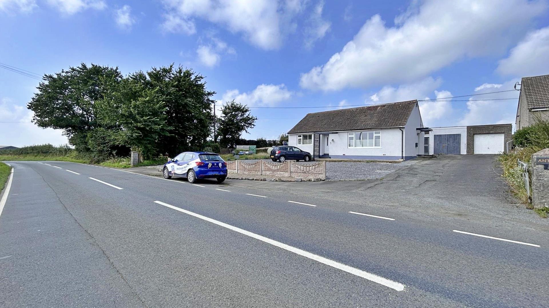 Poyston Cross, Crundale, Haverfordwest