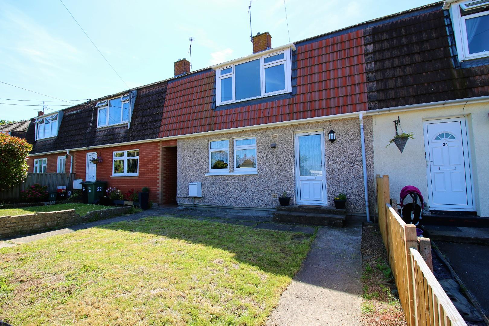 Three bedroom terraced home that offers exceptional value for money in the village of Claverham