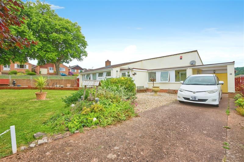 Old Farm Road, Minehead, TA24