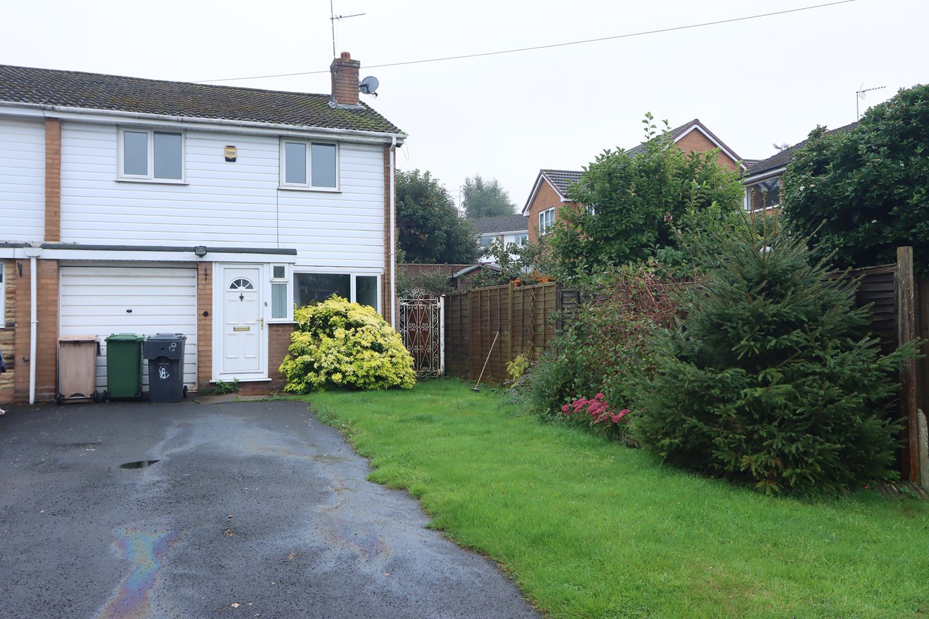 Harrow Close, Hagley, Stourbridge, DY9