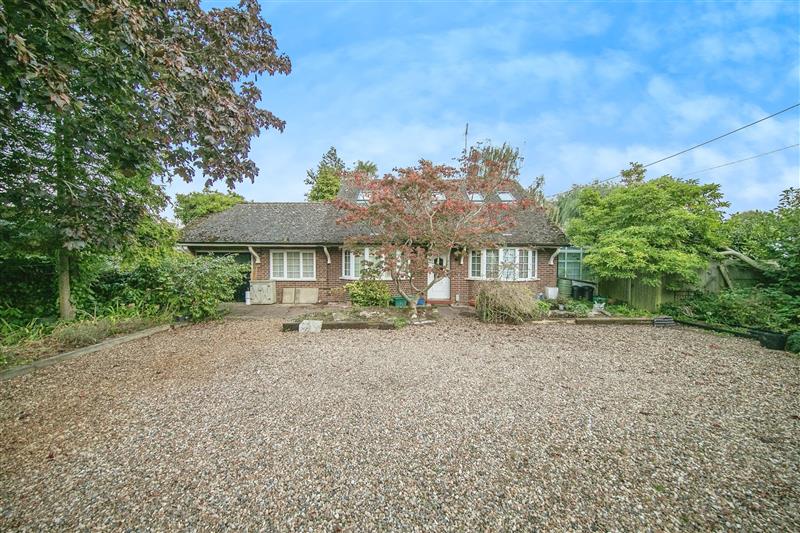 Coggeshall Road, Dedham, Colchester, CO7