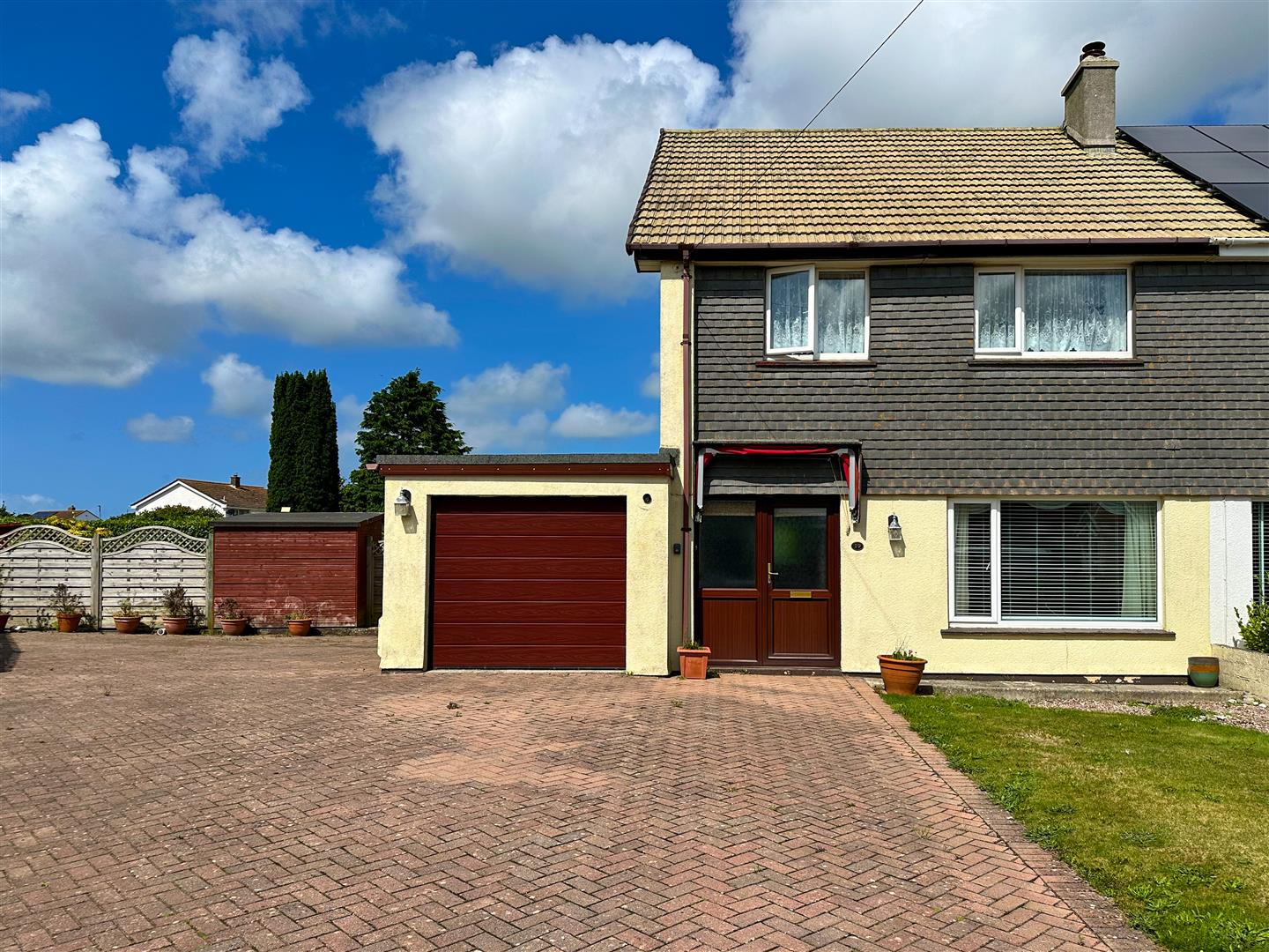 FAMILY HOME WITH LARGE GARDEN, HELSTON