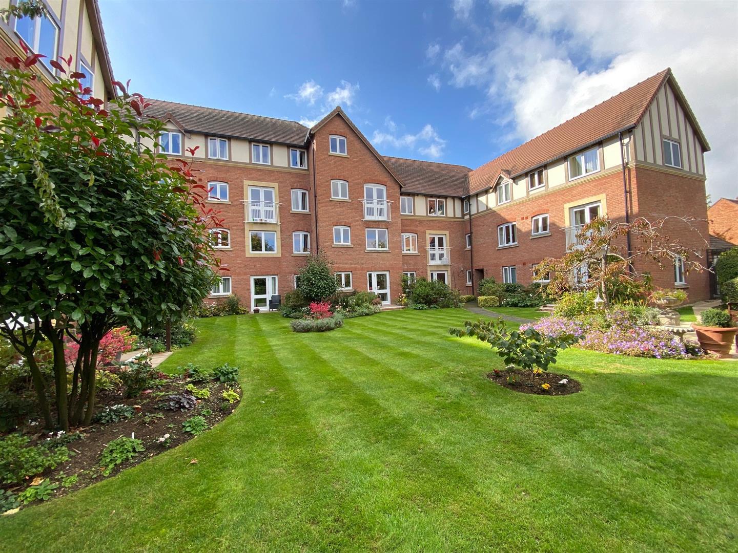 Santler Court, Malvern