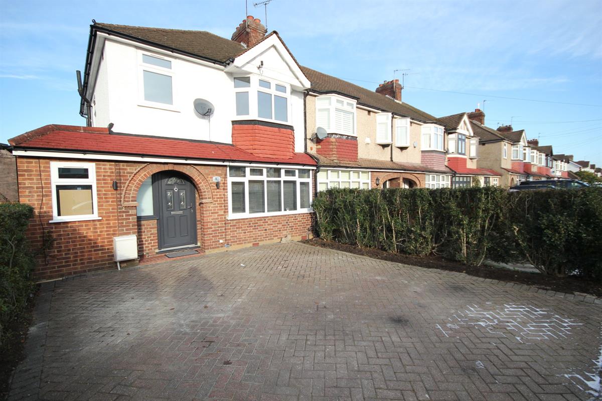 Diamond Road, Ruislip HA4