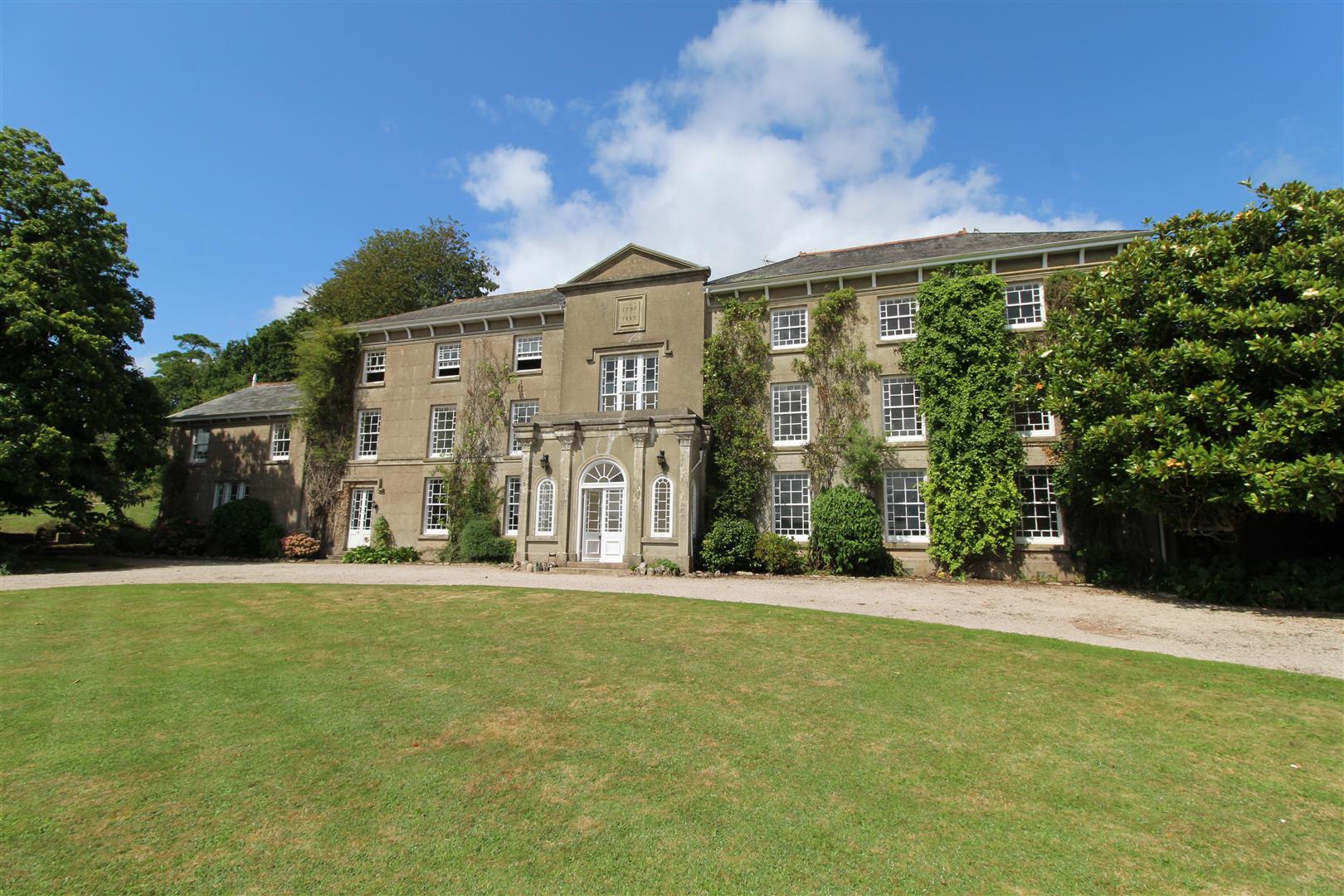 Stoke Gabriel House, Stoke Gabriel, Totnes