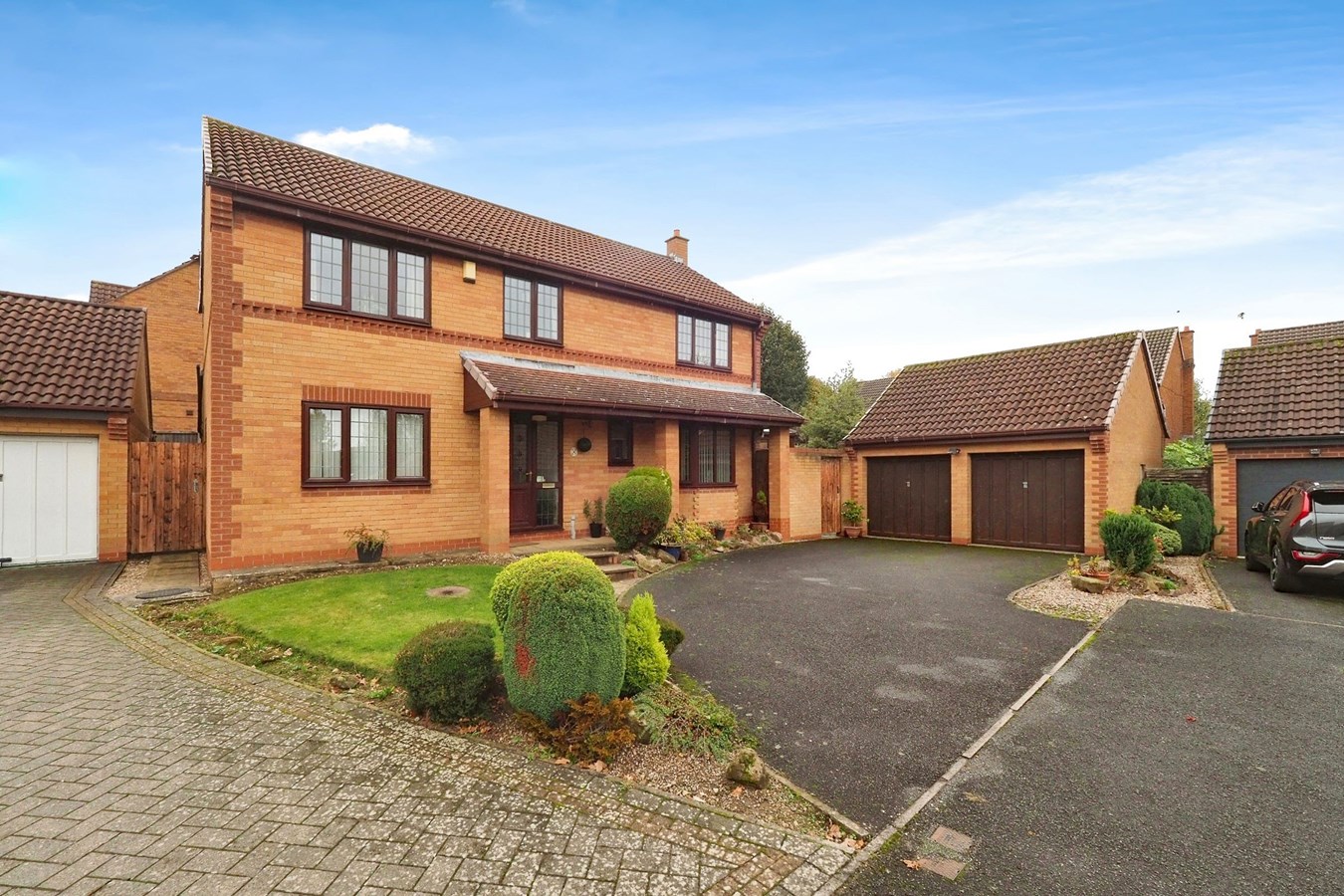 Wheatsheaf Close, Oakwood, Derby, DE21