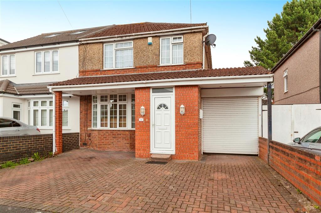 Whiteford Road, Slough, SL2