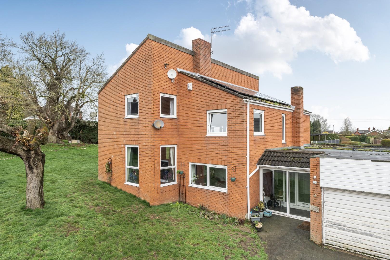 Breidden Avenue, Arddleen, Llanymynech