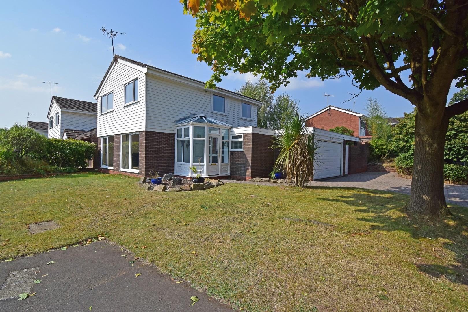 36 Leadbetter Drive, Crofters Mead, Bromsgrove, Worcestershire, B61 7JG