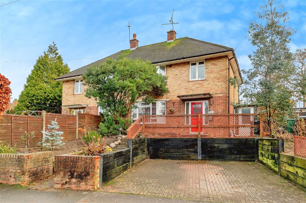 Arbutus Road, Redhill, RH1