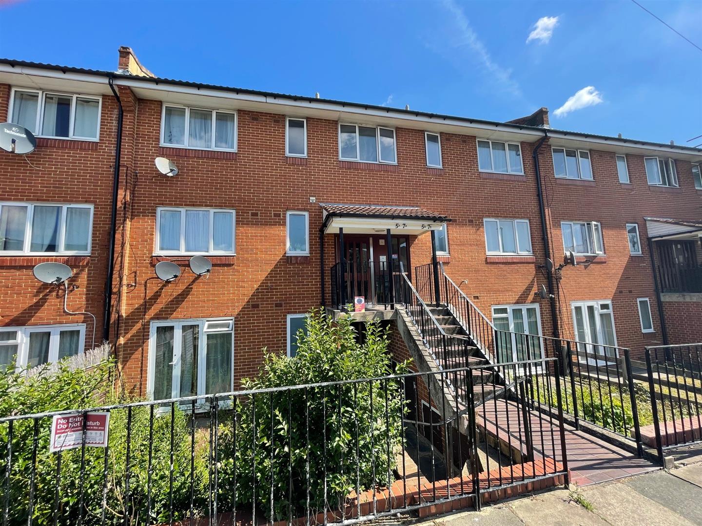 Lyveden Road, Tooting/Colliers Wood Borders