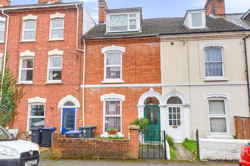 Park Street, Salisbury                                                                              ***video Tour***