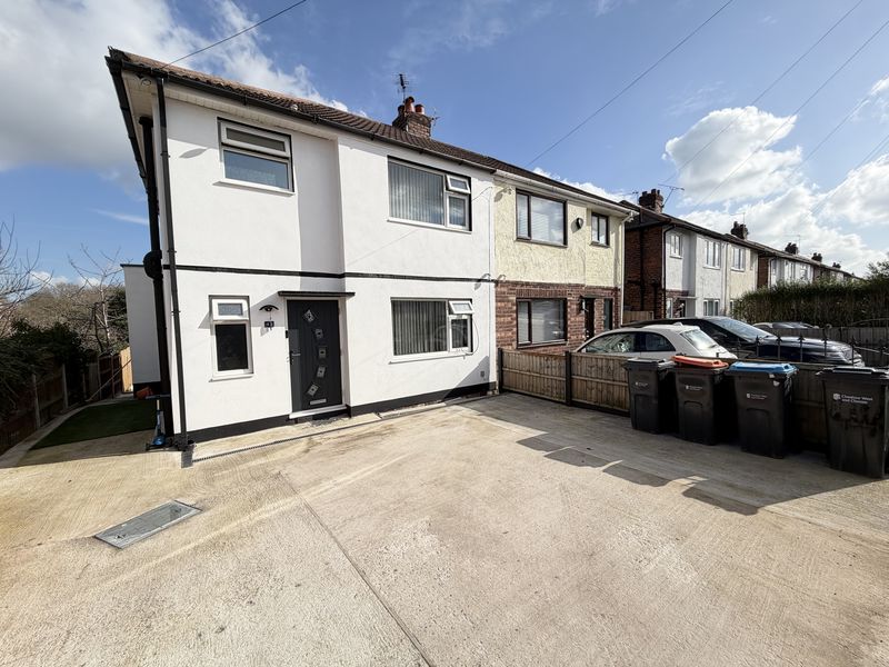 Valley Drive, Great Sutton