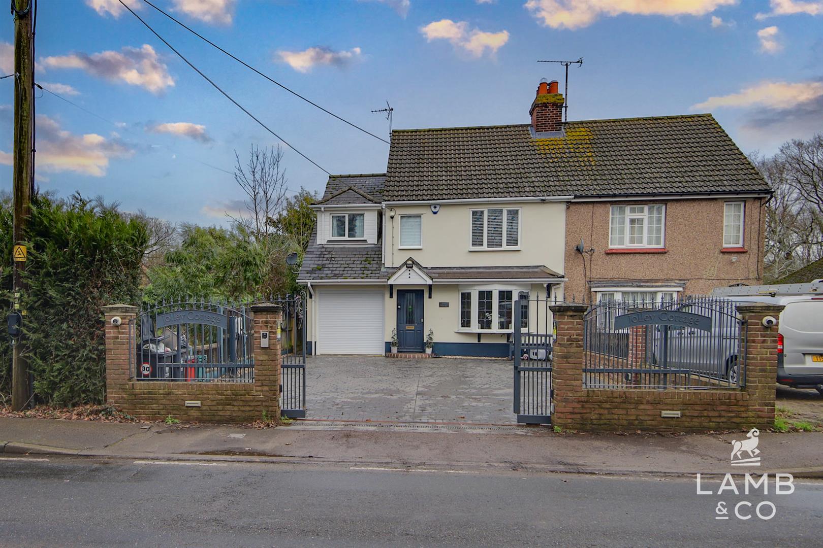 Clacton Road, Weeley Heath