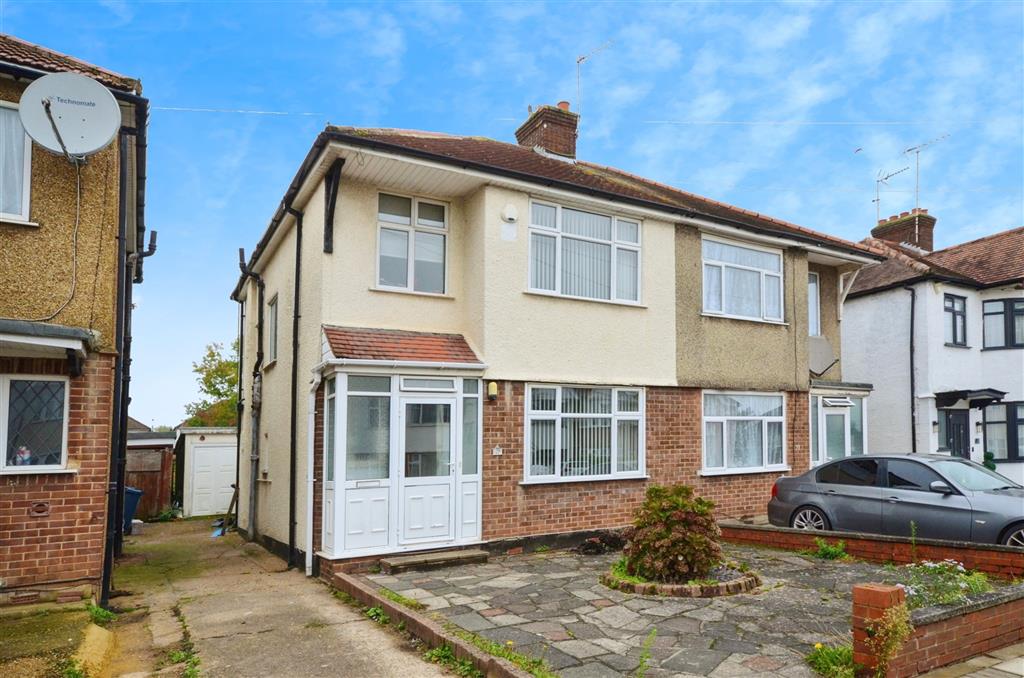 Grange Avenue, Stanmore, HA7