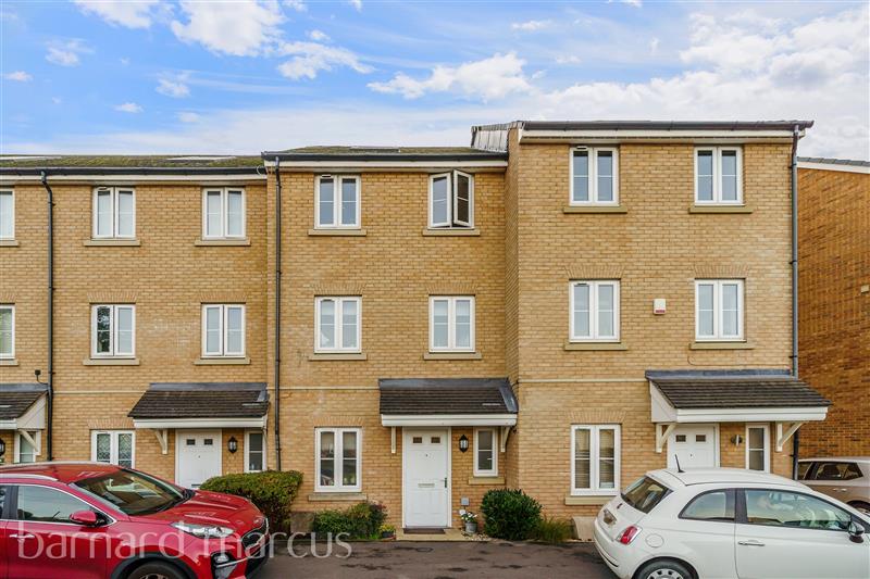 Alpine Close, Epsom, KT19