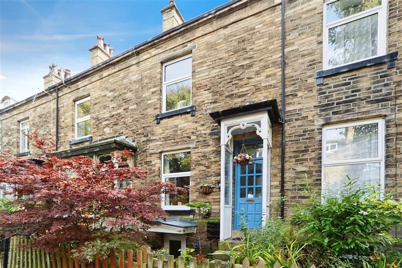 Birklands Road, Shipley, BD18