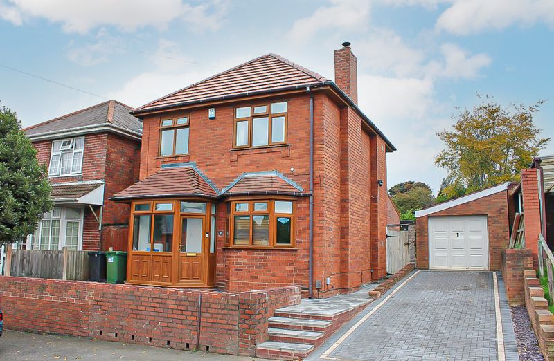 Green Lane, Upper Gornal, Dy3 1xg