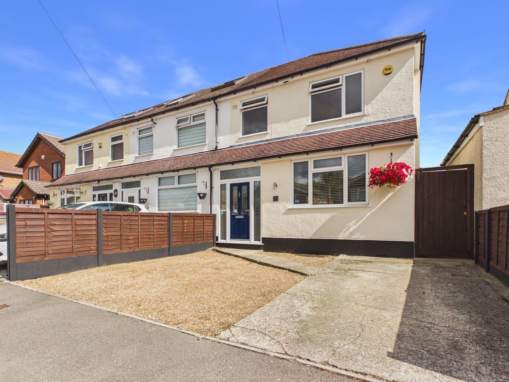 Caterham On The Hill - 'offers In The Region Of' £525,000