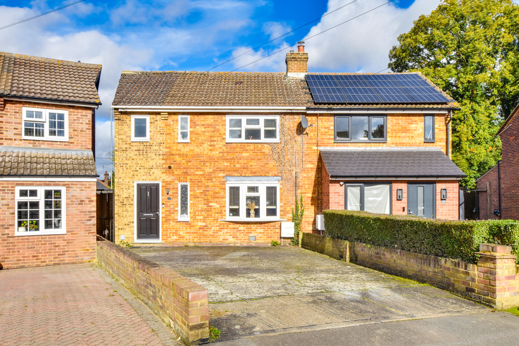 Elm Close, Takeley