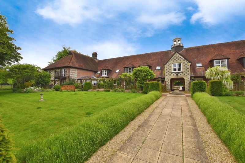 Earls Manor Court, Winterbourne Earls ***video Tour***over 55's Retirement Property***