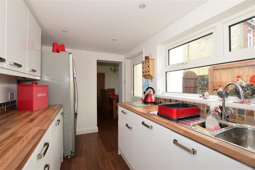 West Street, , Ryde, Isle of Wight 4 bed £275,000 Pittis (Ryde)