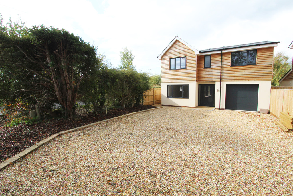 Upper Crabbick Lane, Denmead, Waterlooville