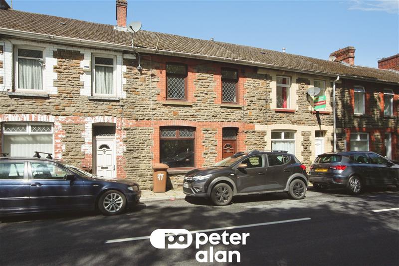 Sir Ivor Road, Pontllanfraith, Blackwood, NP12