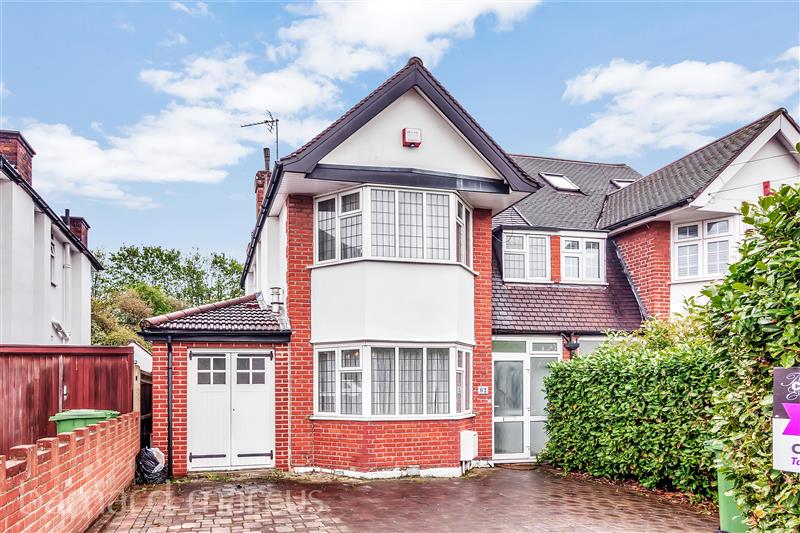 Stoneleigh Park Road, EPSOM, KT19