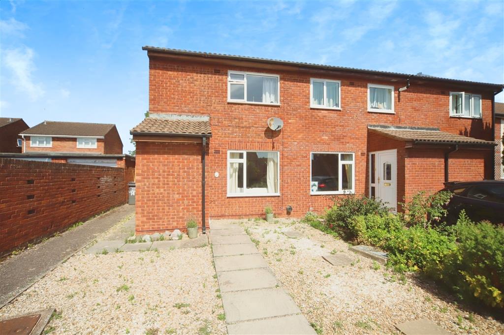 Pinney Close, Taunton, TA1