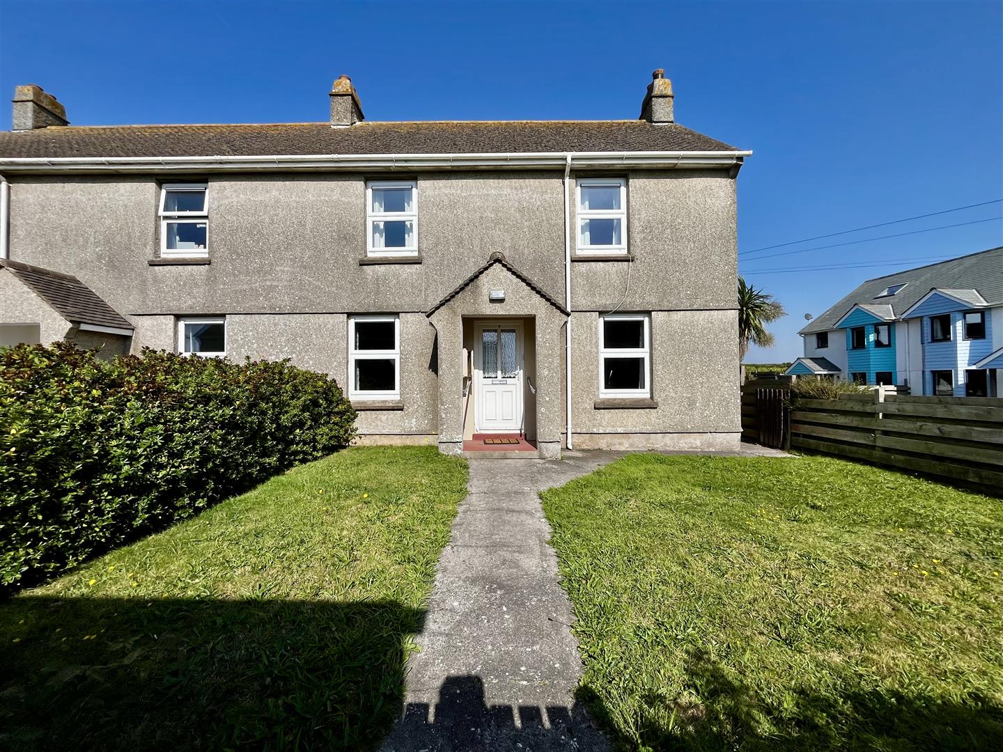 Coastal Home with Potential, Gunwalloe