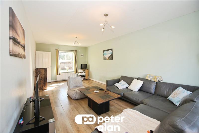 Blacksmith Close, Oakdale, Blackwood, NP12