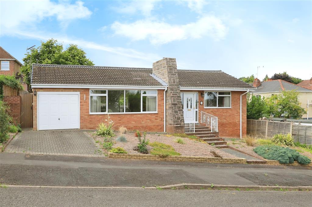 Heathfield Crescent, Kidderminster, DY11