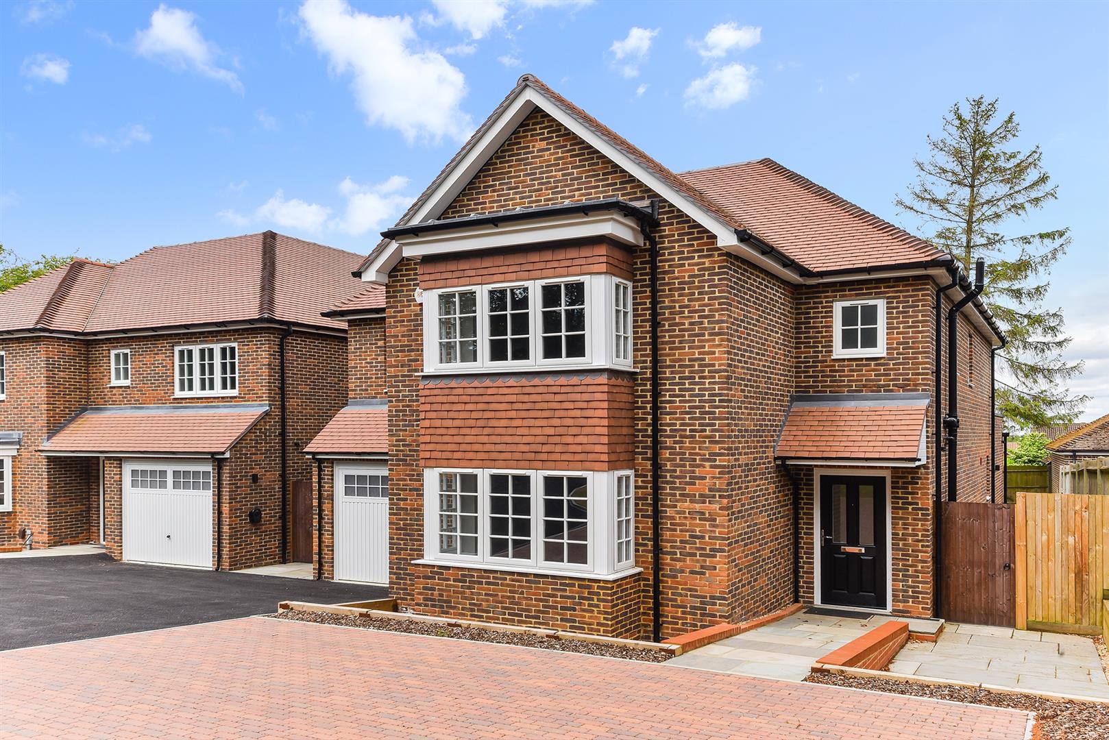 Leatherhead Road, Great Bookham, Leatherhead