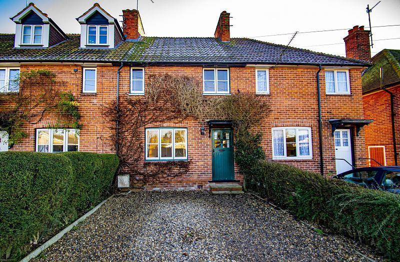 Fairfield Cottages Farm Road, Goring, Reading, RG8