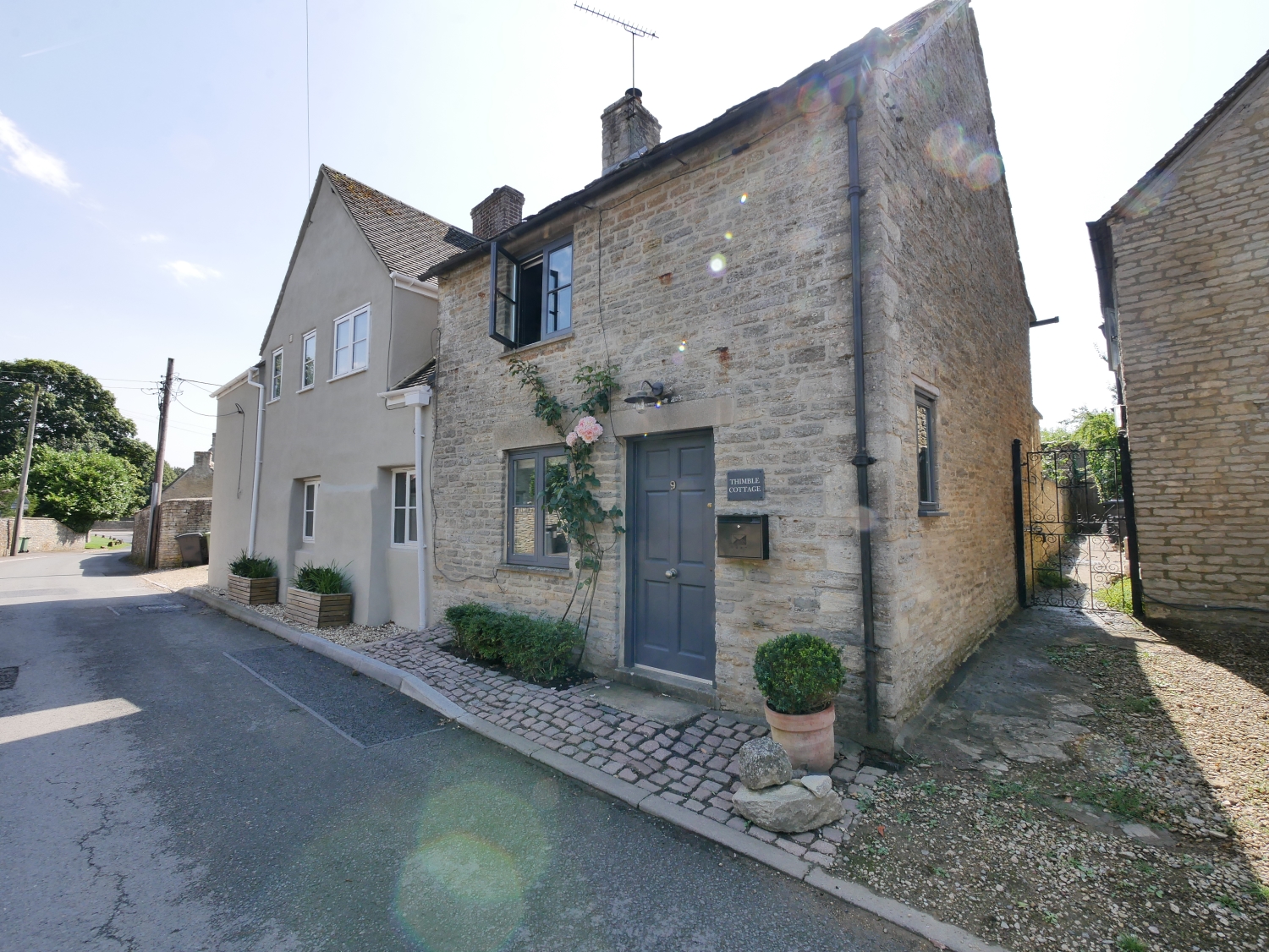 9 Church Street, Meysey Hampton, Cirencester