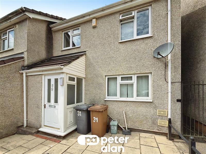 Twyn Gardens, Cefn Fforest, Blackwood, NP12