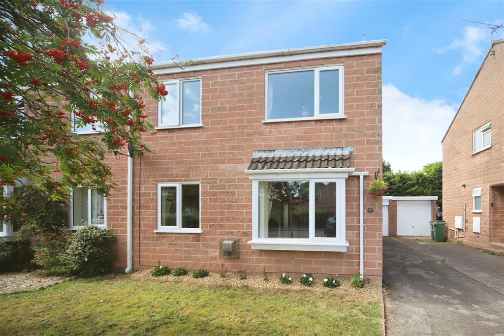 Irvine Close, TAUNTON, TA2