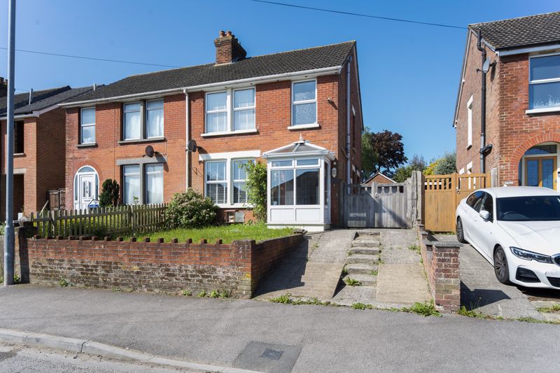 Devizes Road, Salisbury                                                                                ** Under Offer **