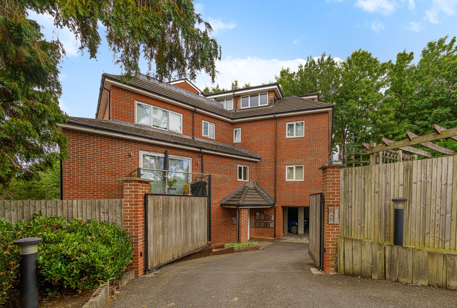 Mays Hill Road, Bromley, Kent BR2