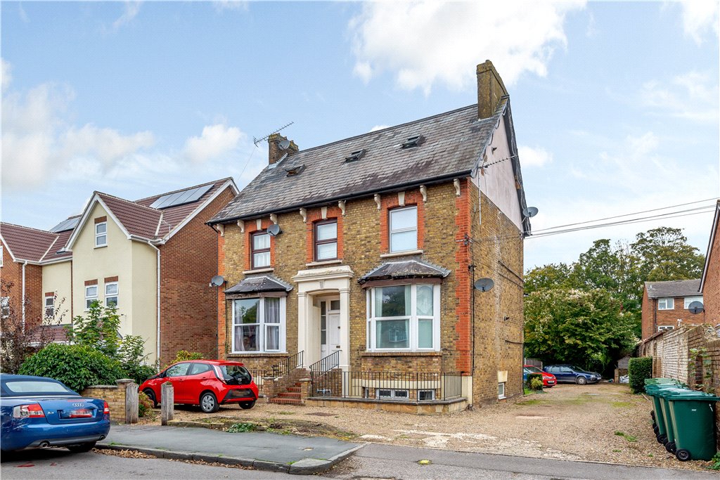 Leacroft, Staines-upon-Thames, Surrey, TW18