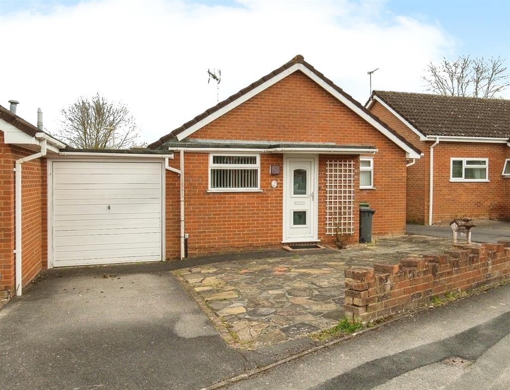 Ashfield, Chineham, Basingstoke, RG24