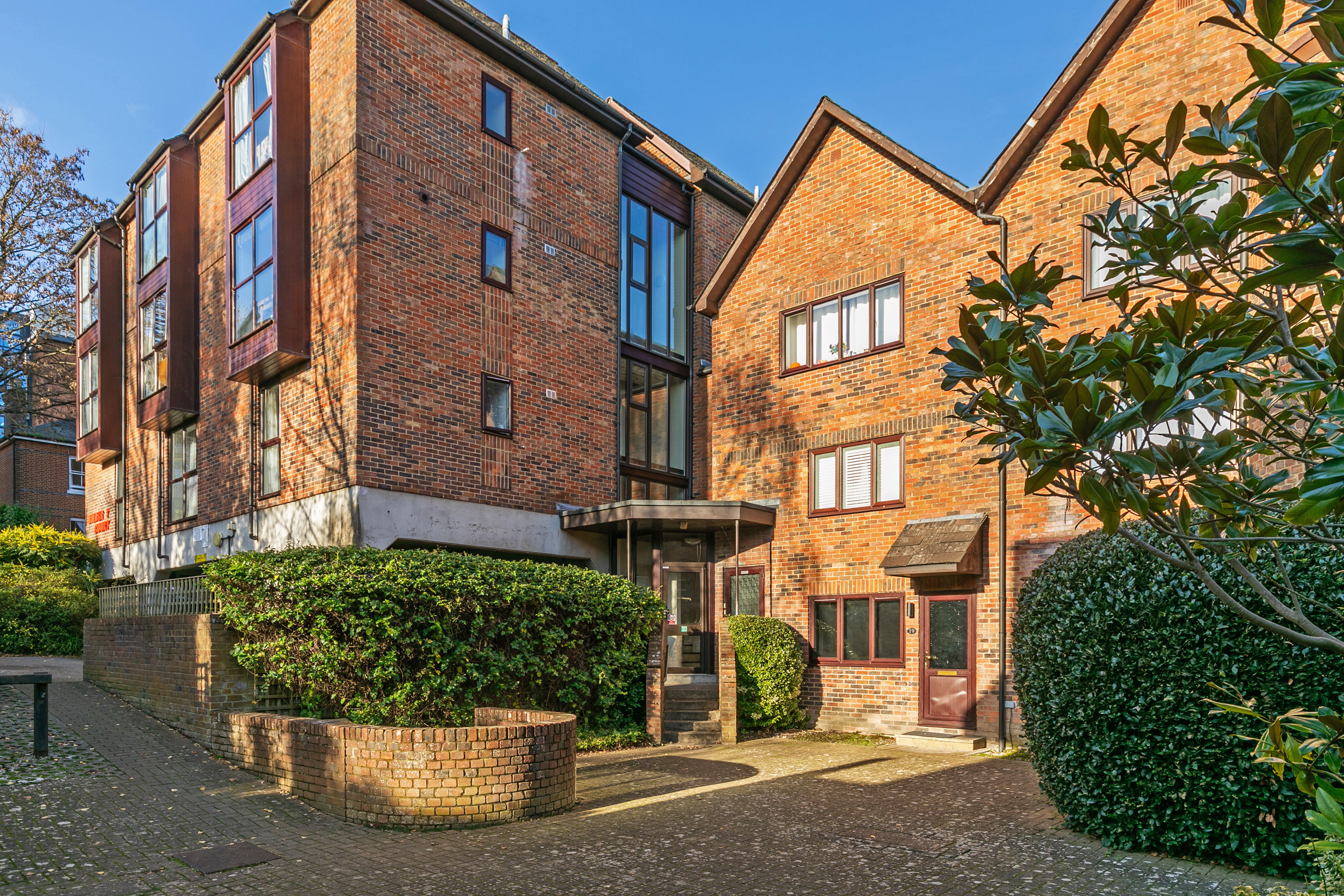 Bilberry Court, Staple Gardens