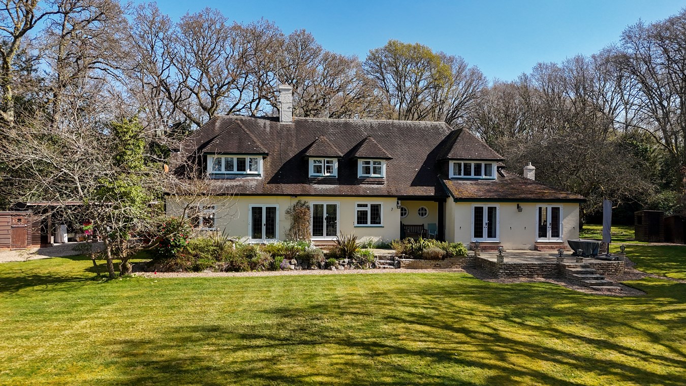 Crow Hill, Crow, Ringwood, BH24