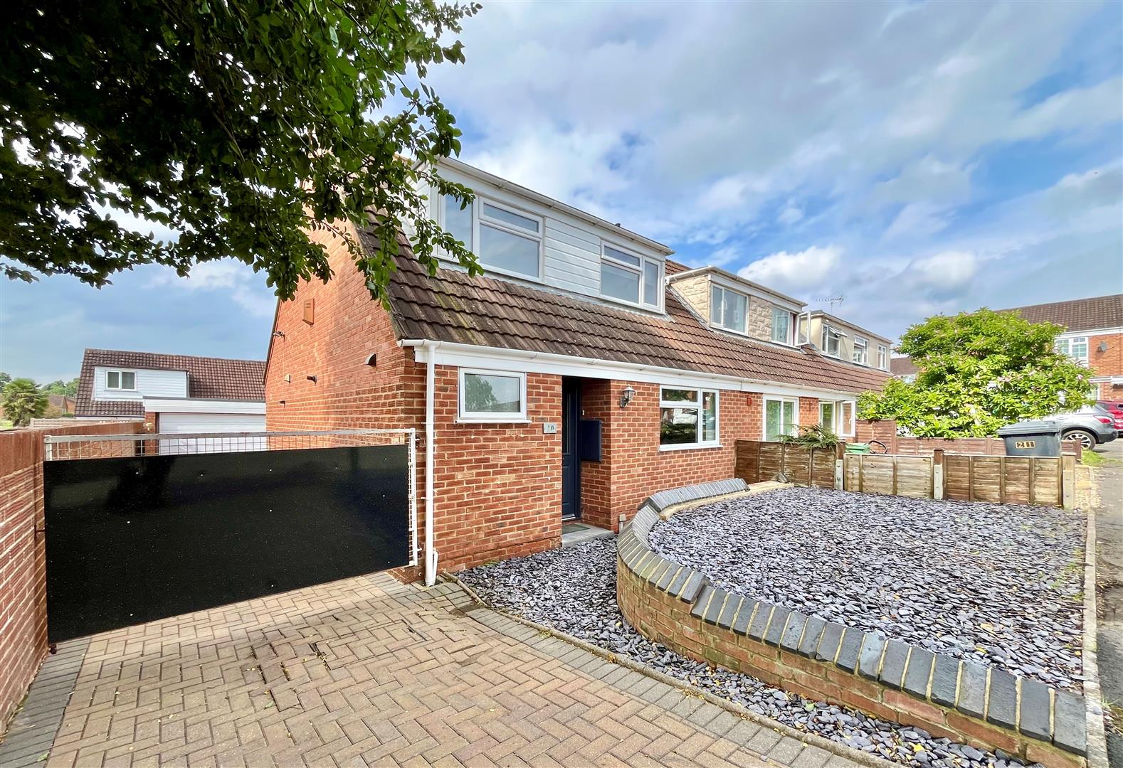 Pennine Close, Quedgeley, Gloucester