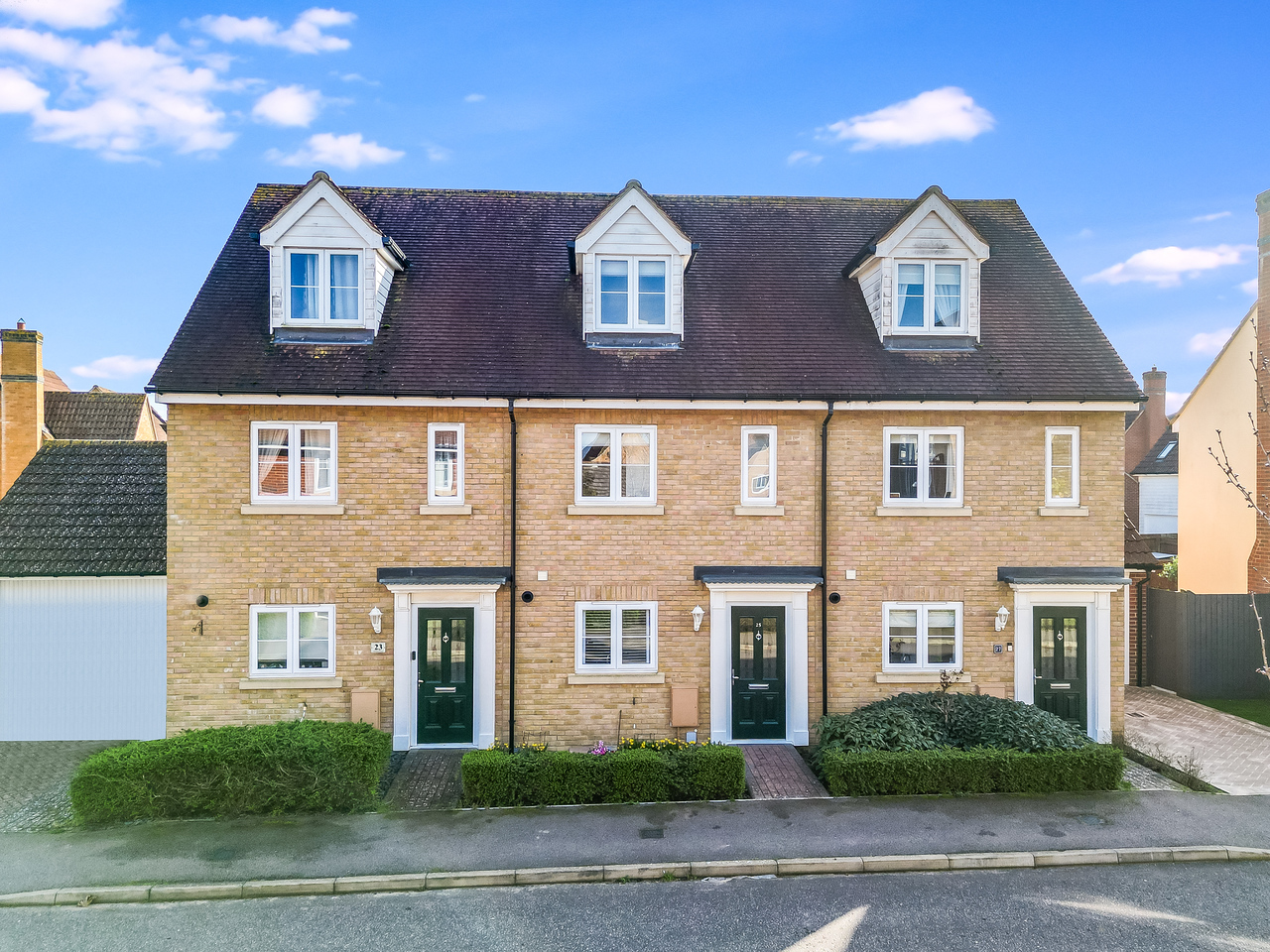 Almond Road, Dunmow