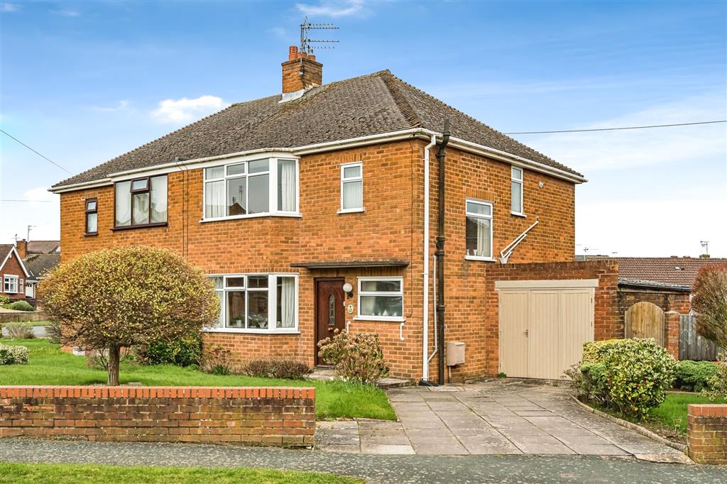 Windmill Grove, Wallheath, DY6